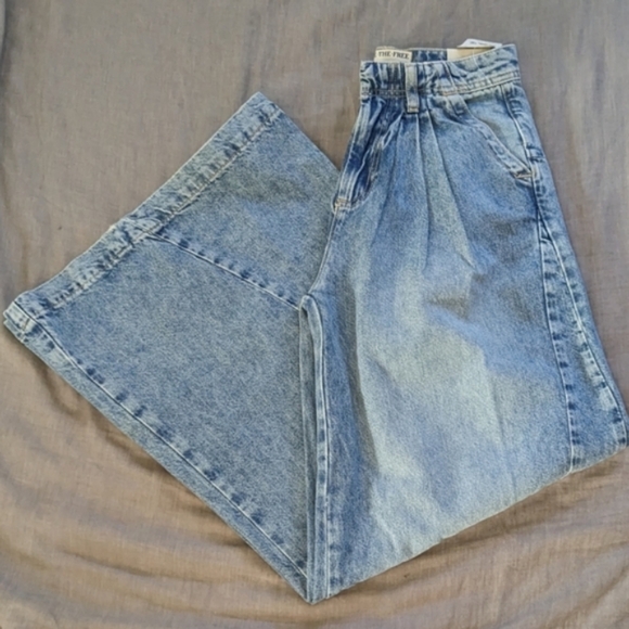 Free People Equinox Jeans Trousers Pants Open Sky - Picture 2 of 6